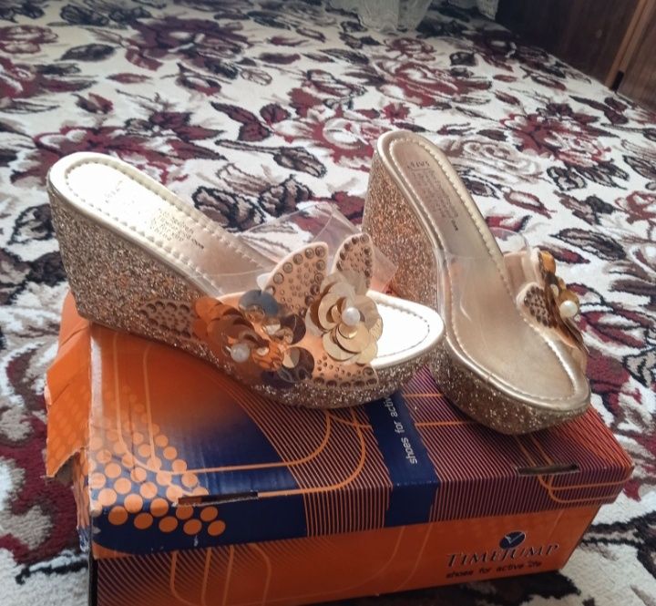 Обувь женский почти новый