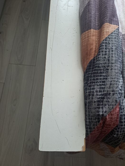 Pat 140/190 lemn masiv/MDF alb