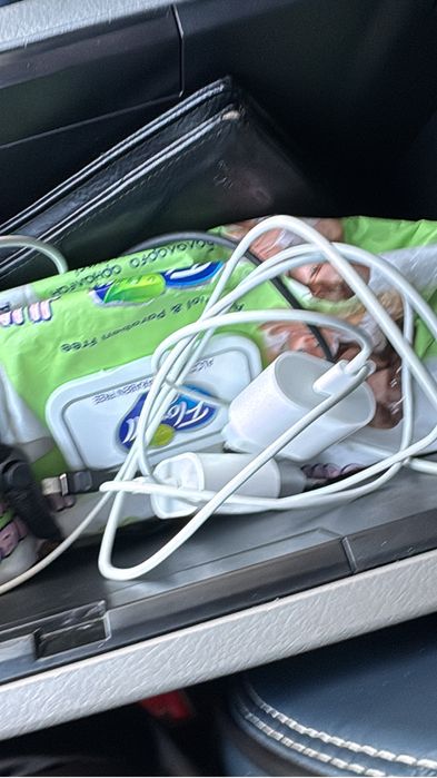 Продается iPhone iPhone 13 очень хорошем