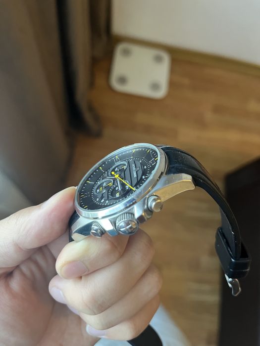 Продам часы Jacques Lemans