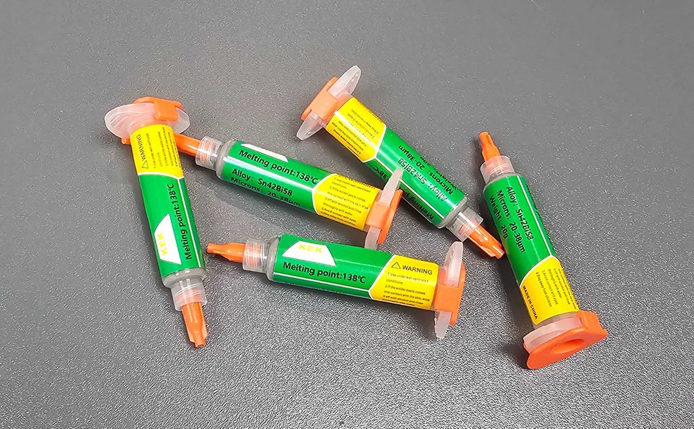 Нискотемпературна паста тинол флюс за запояване SMD BGA 138 градуса