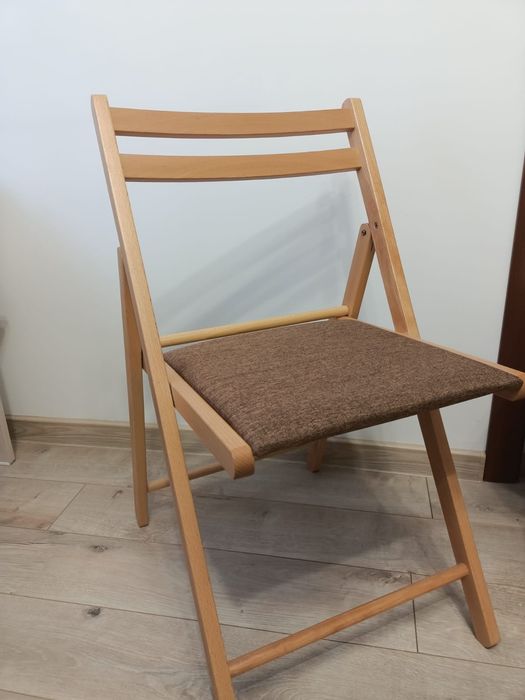 Masa pliabilă + scaune noi