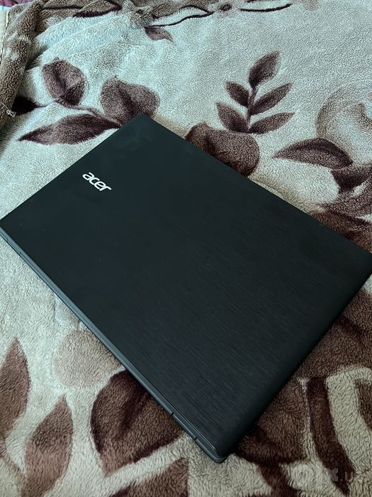 Acer Aspire E17