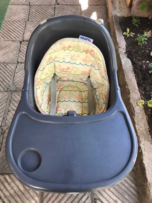 бебешко столче , здрав и издръжлив