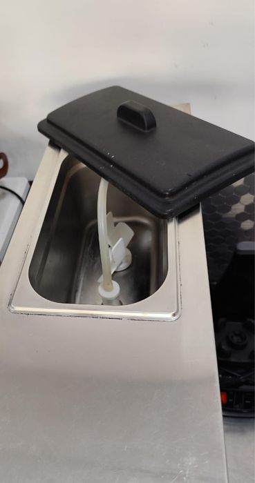 Фризер для мороженого