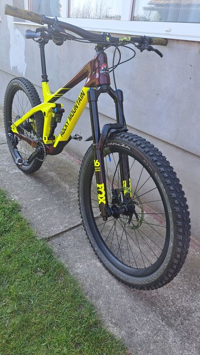 Enduro full suspension Rocky Mountain