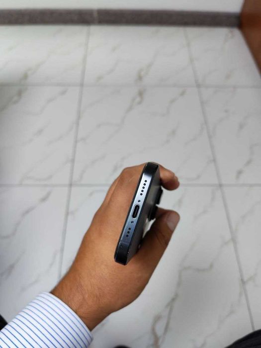 Iphone 16 pro J/A SIM Тозза