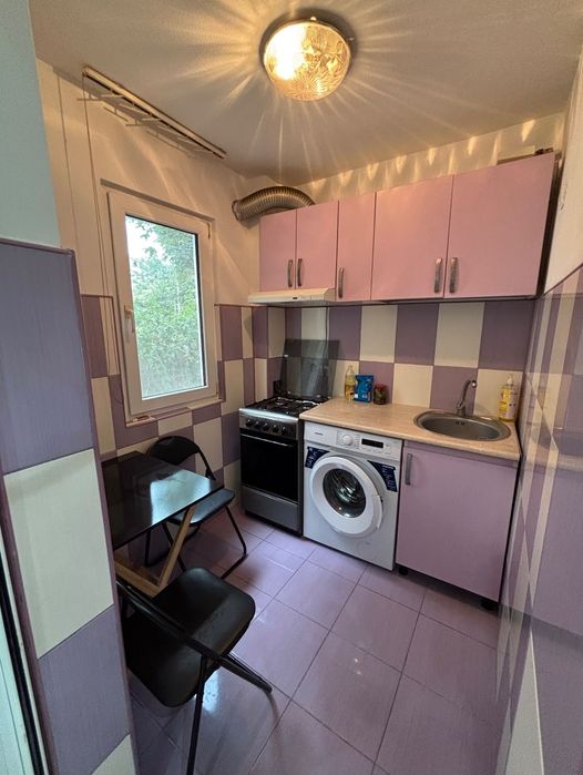 Vând apartament cu o camera