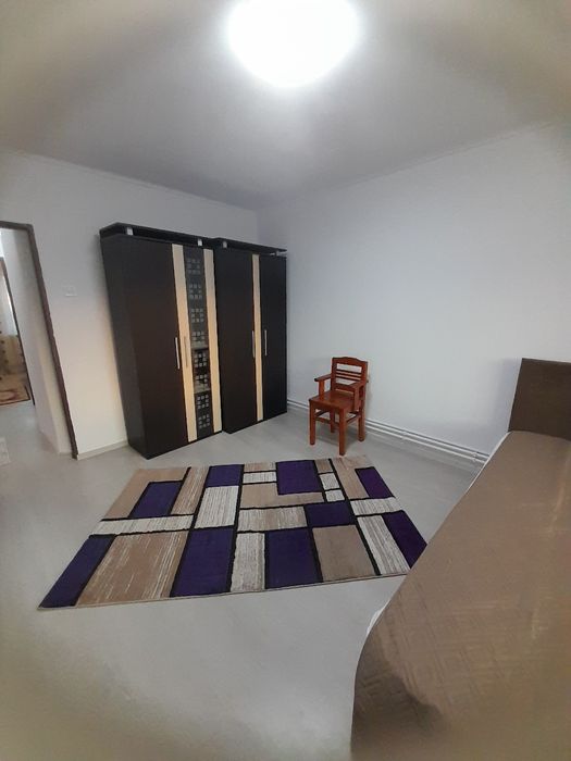 Apartament de închiriat