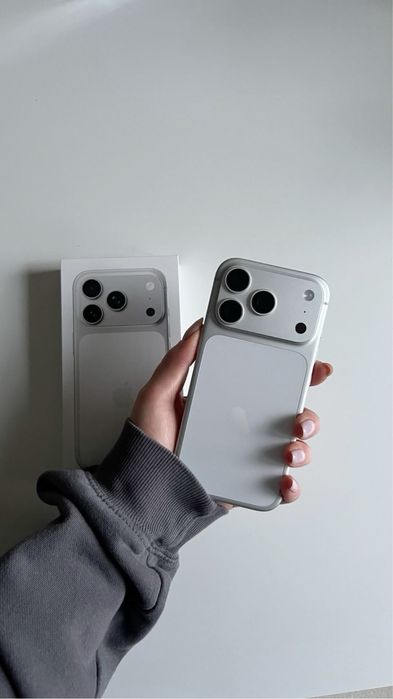 Iphone 17 pro silver