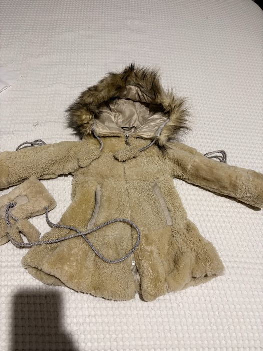 Дубленка детская белая, черная