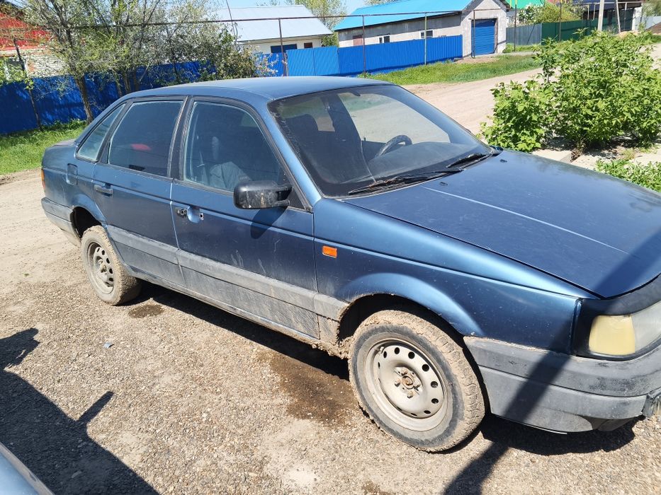 Продаётся Passat b3 1.8 моно