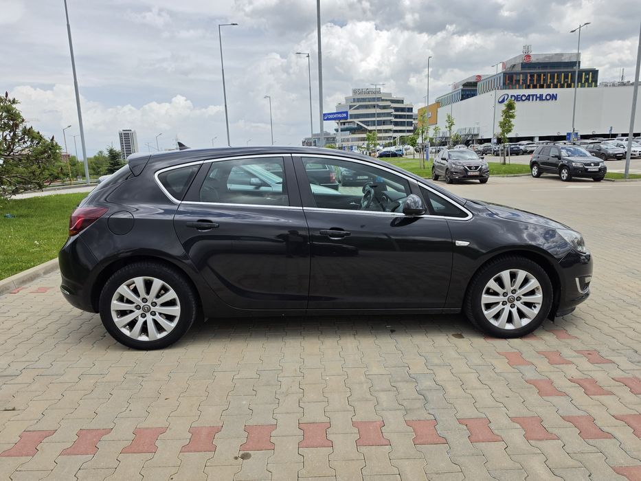 Opel Astra 1.7cdti 131hp