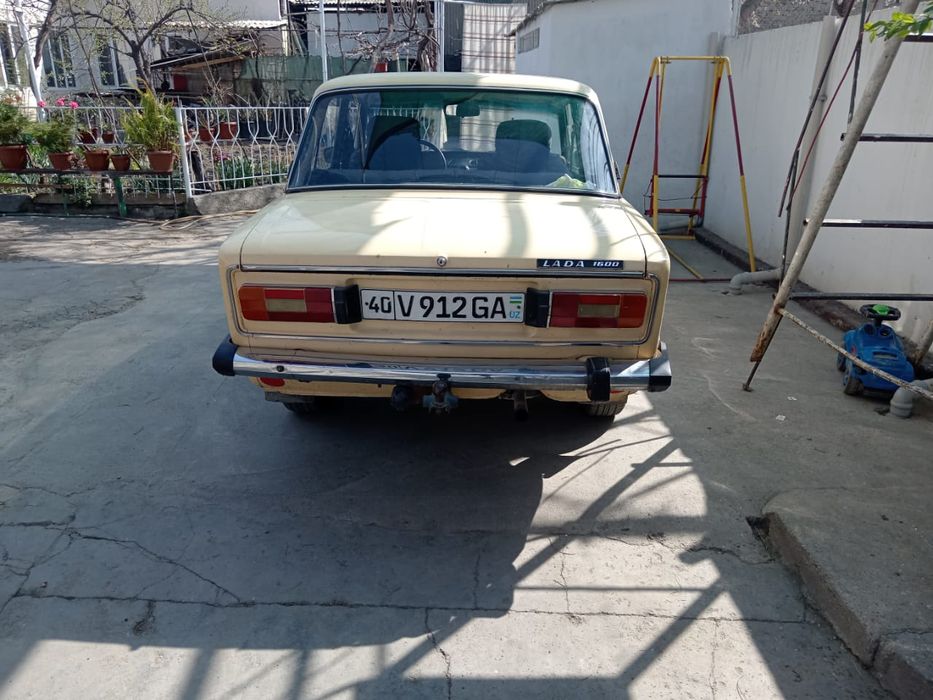 Автомобиль ВАЗ 21063