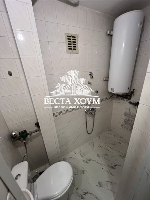 Двустаен апартамент в ж.к Васил Левски