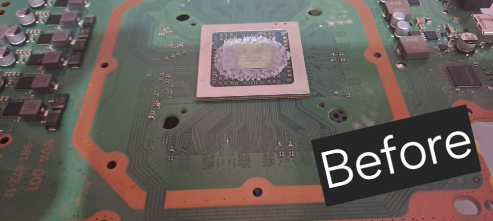 Mentenanță și Reparații PS4 (Slim/Pro) - Exclusiv prin Curier Rapid