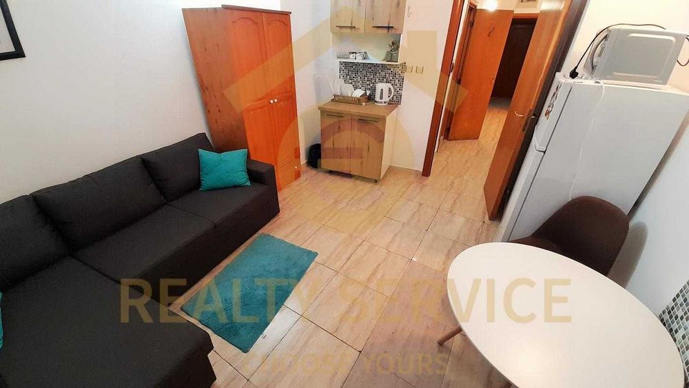 Продава се Тристаен апартамент в к.к. Слънчев бряг - 63 кв.м за 913 €/кв.м - Снимка #2