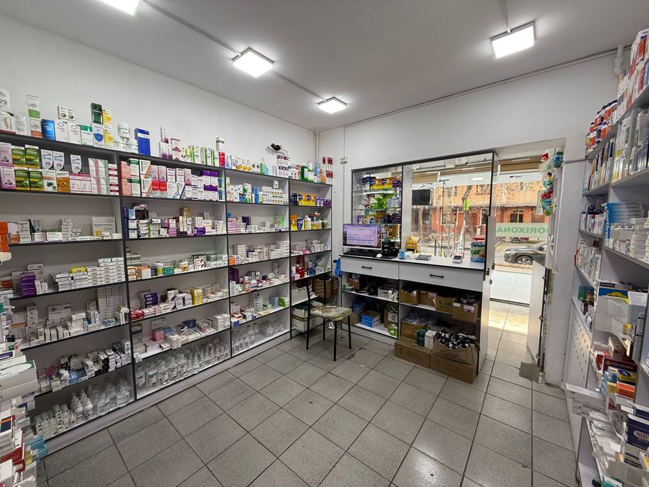 Apteka arendaga tayyor biznes SROCHNA!!!