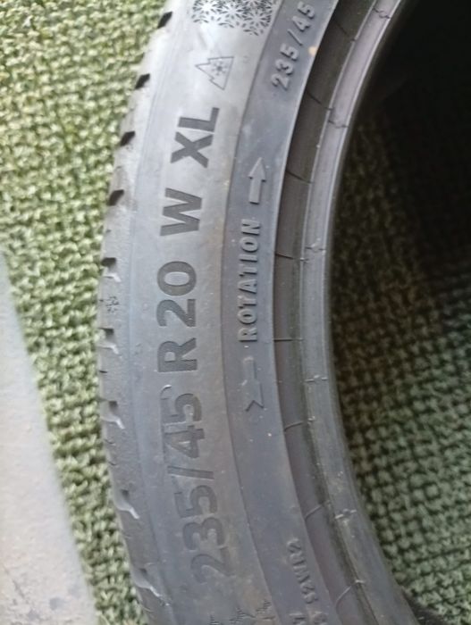 235 45 20 Continental 4 anotimpuri