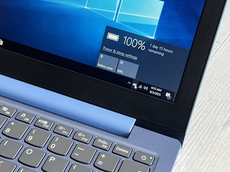 Laptop Lenovo IdeaPad 1 ultra-portabil