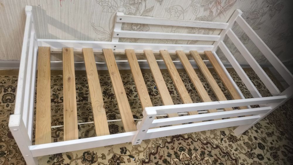 Продам детскую кровать