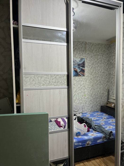 Продам шкаф купе