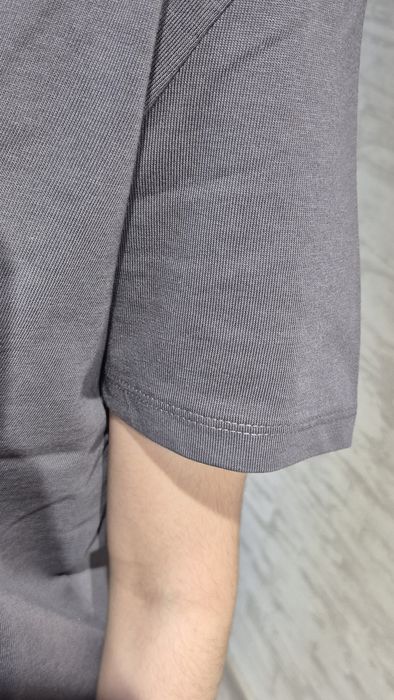 Футболки, лонги Uniqlo, Papermoon