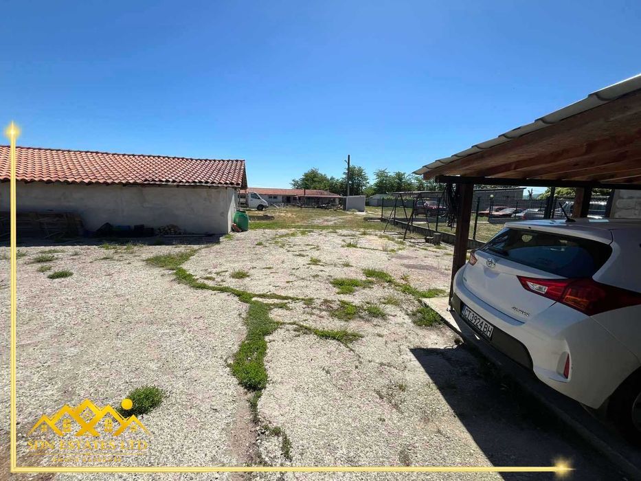 ИНВЕСТИЦИОНЕН ПРОМИШЛЕН ИМОТ, 5 дка терен, 1300 кв.м. сгради, фотоволтаици