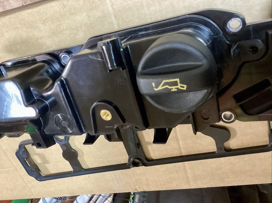 Капак клапани Ford B-Max C-Max Escort S-Max