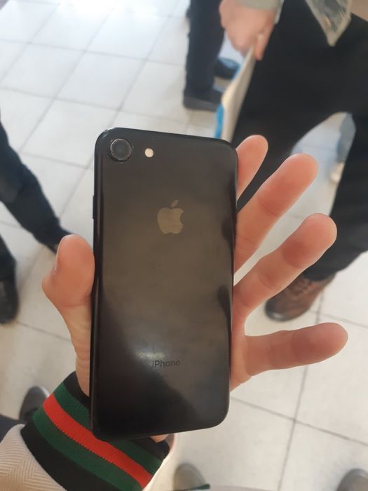 Айфон 7 қора ранг