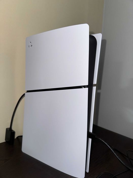 Playstation 5 slim Digital edition 825gb