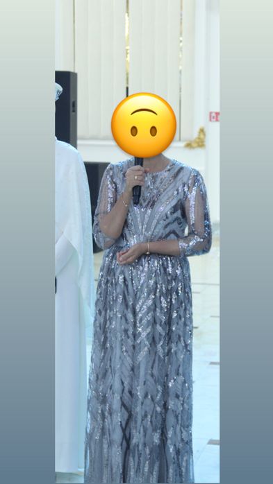 Продам вечерние платья