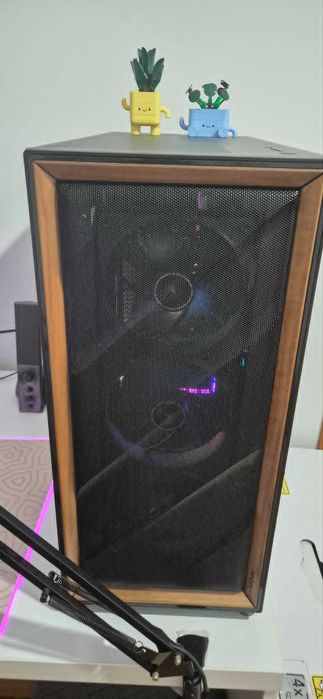 PC Gaming ASUS ROG i7 13700k, 32 GB RAM, 4070TI