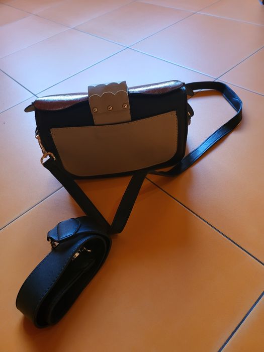 Вечерна дамска чанта