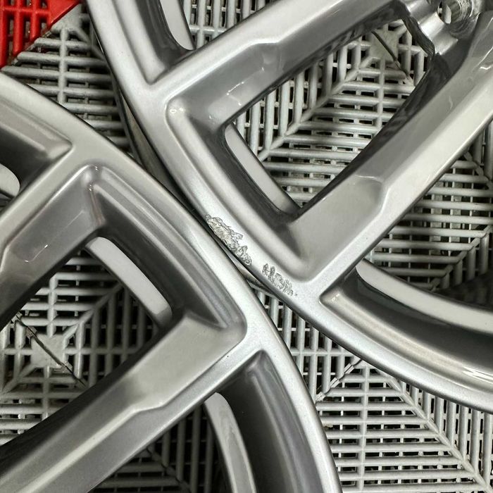 Jante BMW Seria 5 G30 G31 M Pack R18 TVA19% doua latimi