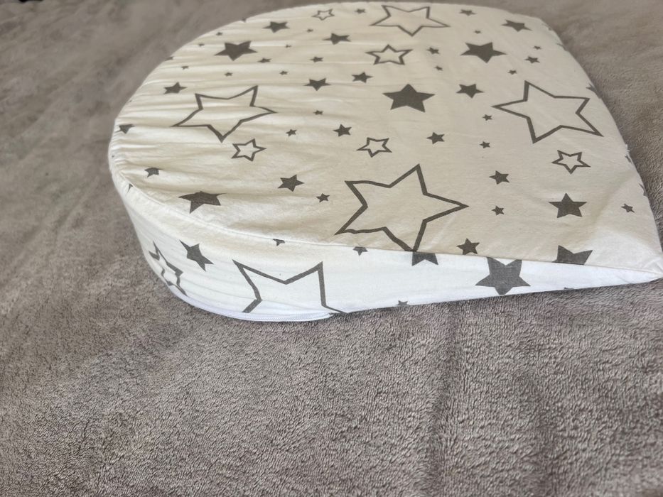 Бебешки повивалник, гнездо и възглавници