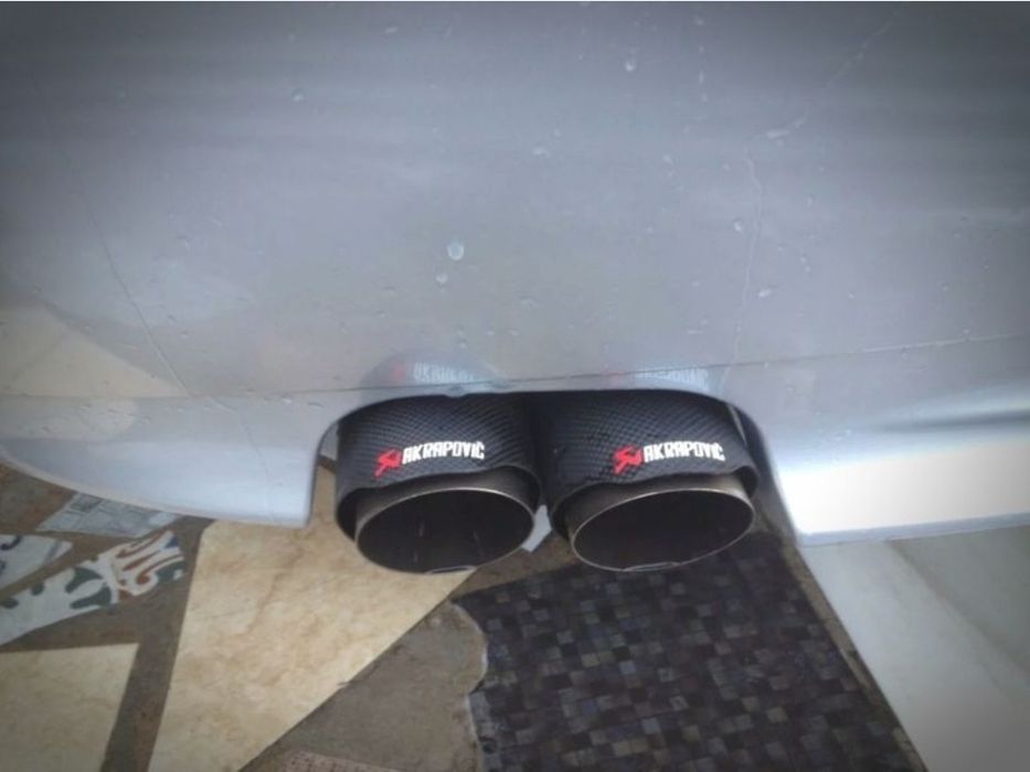 Накрайници за ауспух 2бр Akrapovic акрапович гърне AKRAPOVIC турбо гърне накрайник неръждавейка карбон спортен ауспух