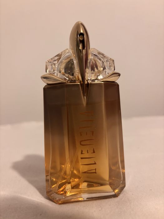 Parfum Alien Goddess pentru femei