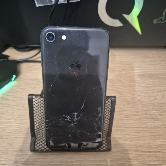 Telefon Iphone 8