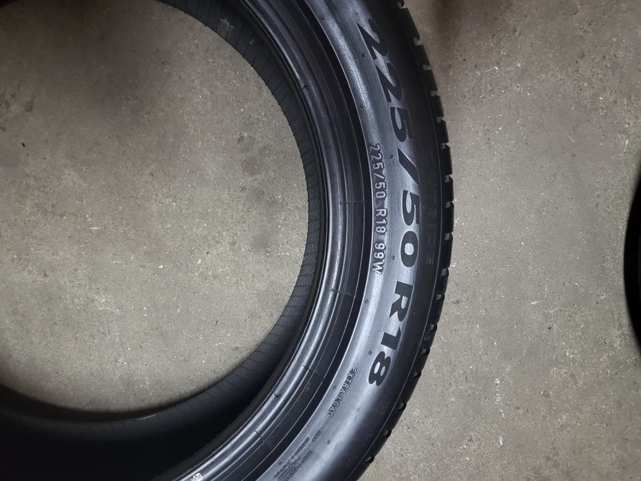 2 anvelope 225 50 R 18 Pirelli vara