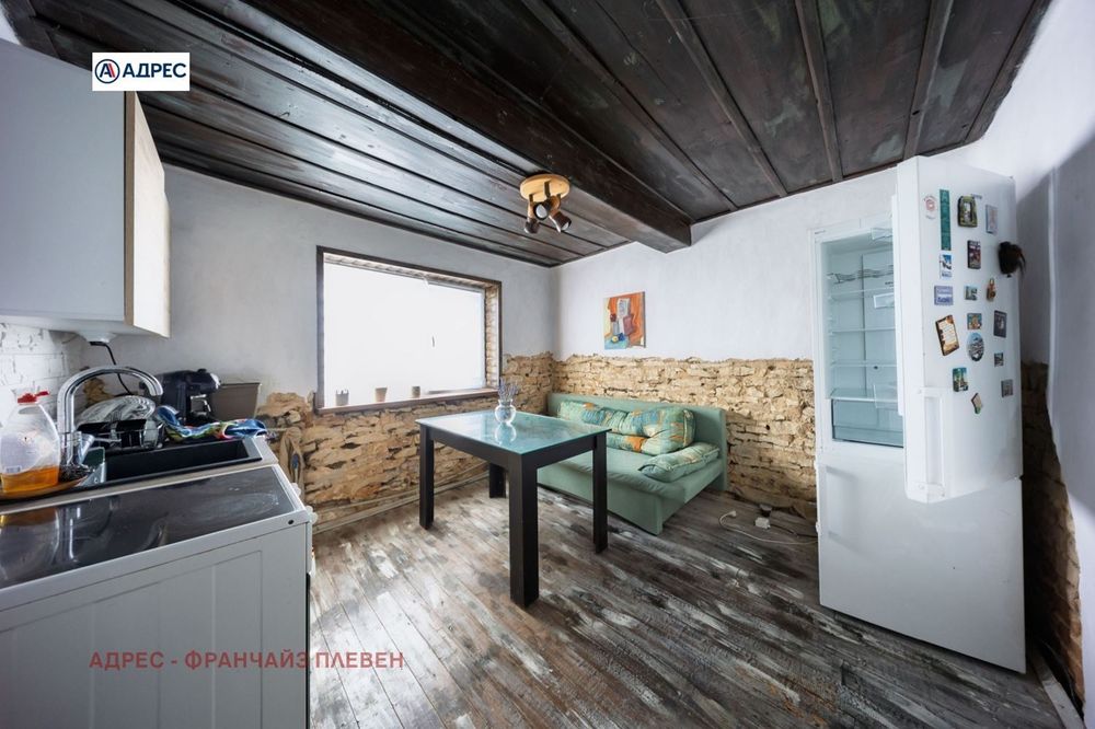 Продава се Къща в с. Пелишат, Област Плевен - 118 кв.м за 1060 €/кв.м - Снимка #5