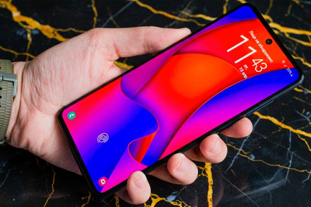 Samsung galaxy a71 в идеальном состоянии