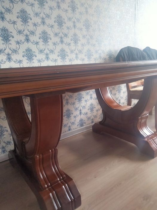 Стол гостевой со стульями