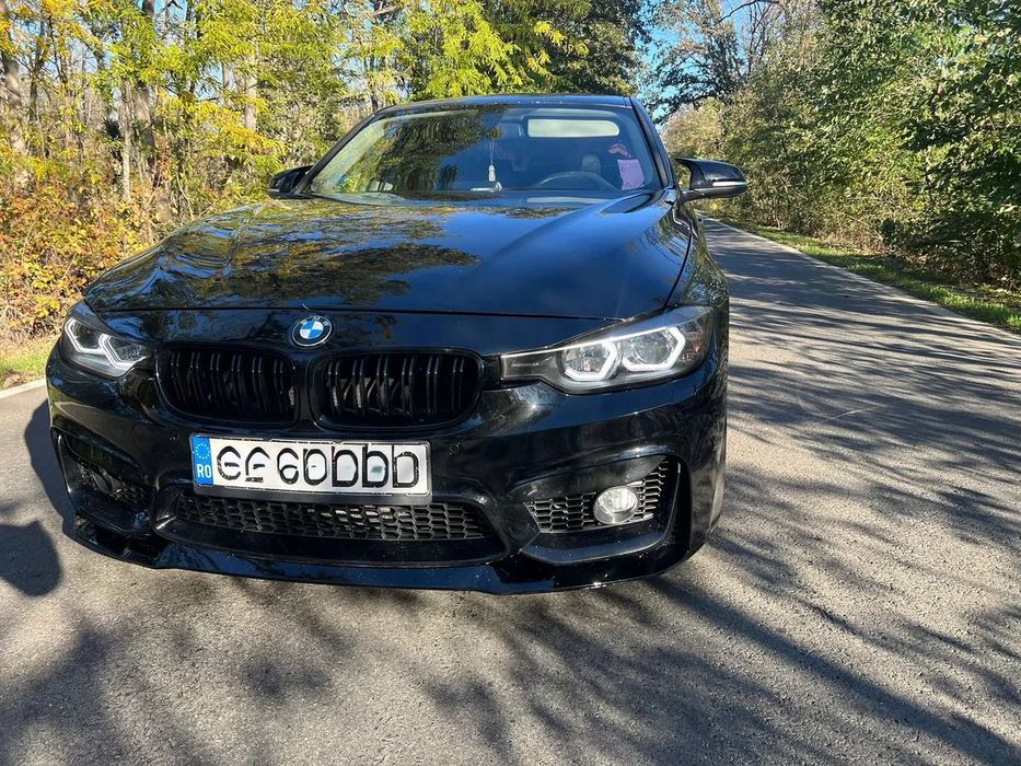 Lip prelungire bara fata M3 BMW Seria 3 F30 F31(2012-2018) negru lucio