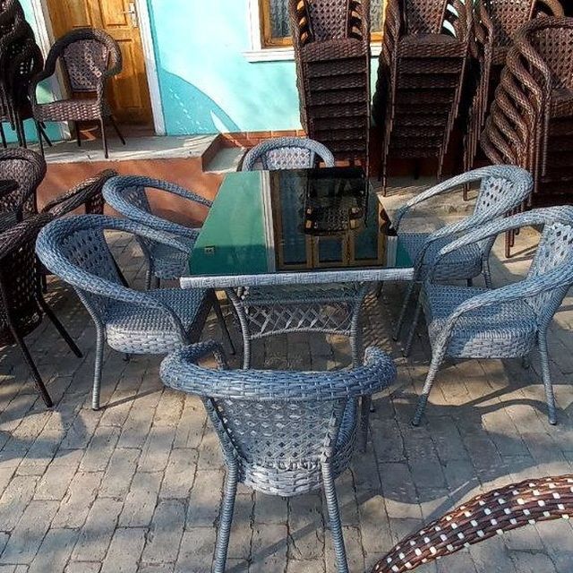 Stul stollar kachelalar