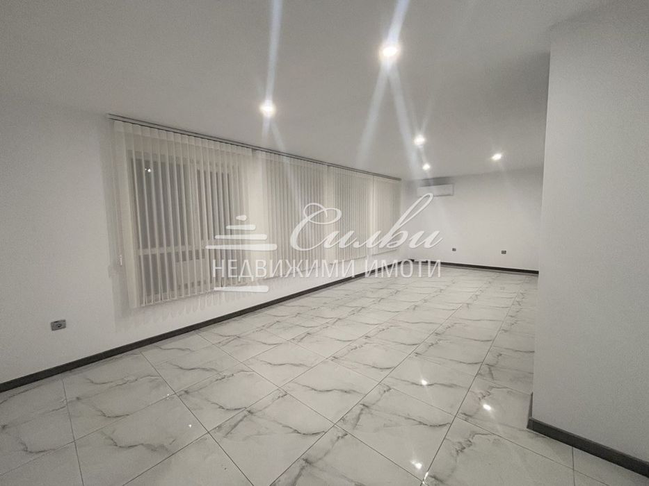 Офис в сграда НОВО СТРОИТЕЛСТВО - кв. Център!