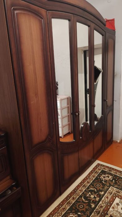 Шкаф сатылады Асыкатада