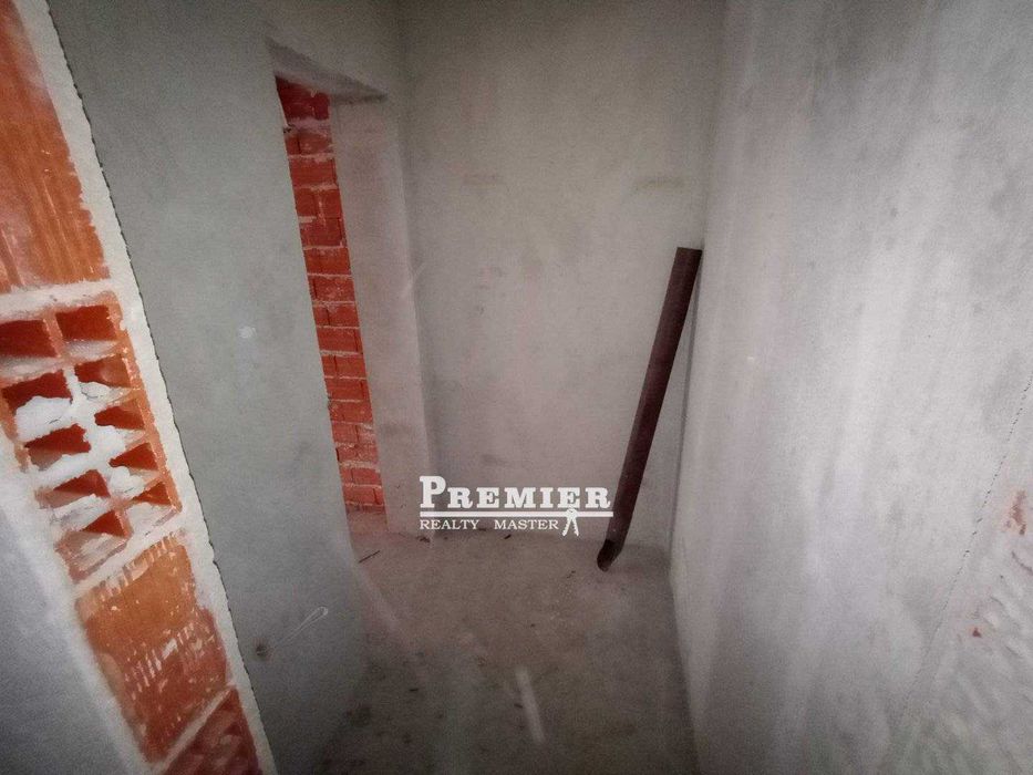 Продава се Едностаен апартамент в Поморие - 20 кв.м за 1350 €/кв.м - Снимка #3