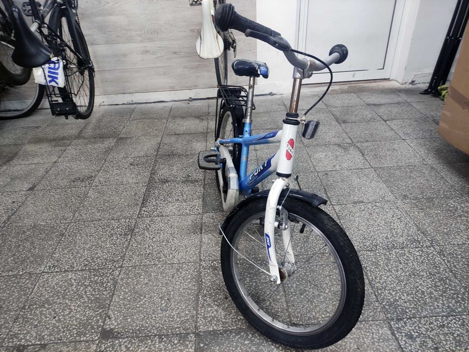 Продавам детско колело