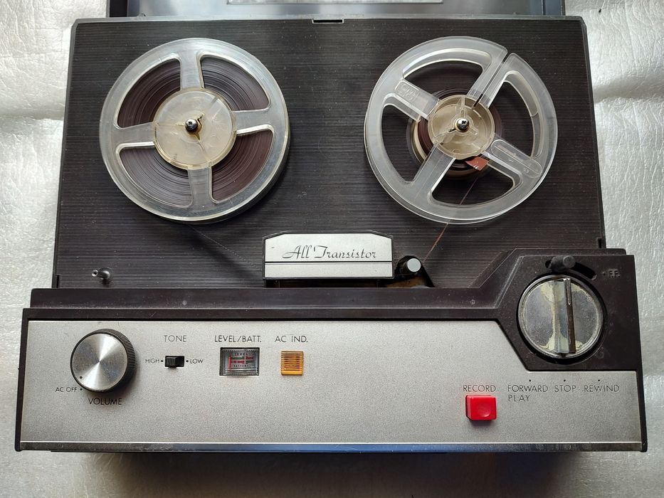 Магнетофон Sharp